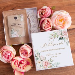 PODZIĘKOWANIE dla gości weselnych w pudełku Z IMIONAMI Relaks z herbatą różaną