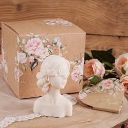 PREZENT dla kobiety w pudełku z zapałkami i stylową świecą 