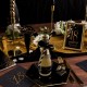 ŚWIECA sojowa na 18 urodziny podziękowanie Z IMIENIEM czarno-złota Balloons 100% Handmade
