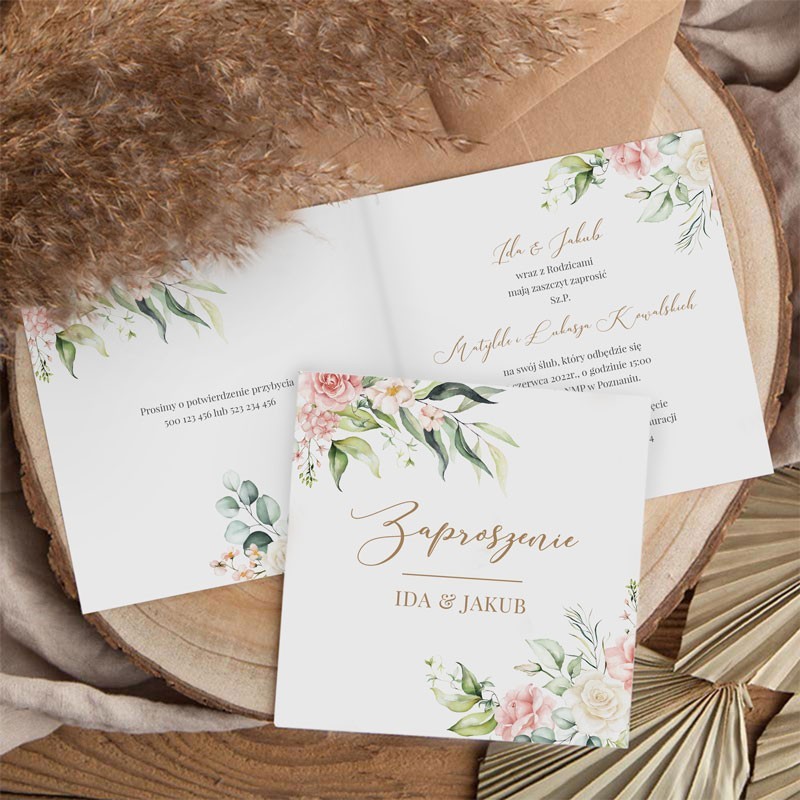 Zaproszenie ślubne pudrowe kwiaty kraftowe koperty